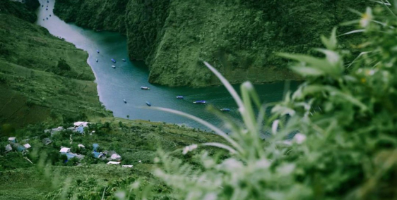 ĐẤT NỀN QUẢN BẠ- HÀ GIANG. ĐẦU TƯ KHAI THÁC DU LỊCH, GIÁ CHỈ VÀI TRĂM TRIỆU