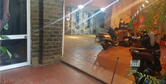 Nhà MT Nguyễn Thái Sơn, F4, Gò Vấp DT 135m2, DTXD 88.7m2 trệt 2 lầu giá 15 tỷ