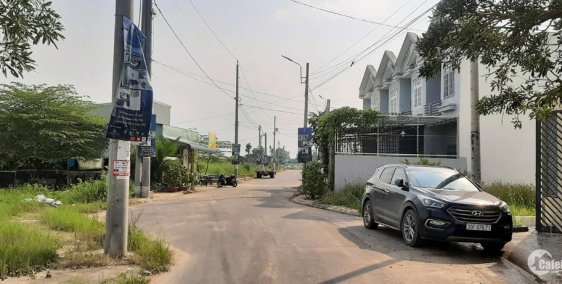 CẦN BÁN GẤP LÔ ĐẤT 191M2 NGAY CHỢ RẠCH KIẾN, LONG AN GIÁ RẺ