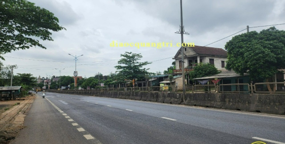 MẶT TIỀN ĐƯỜNG QL1A, KHU KINH DOANH SẦM UẤT, CÁCH CHỢ CẦU - GIO LINH CHƯA TỚI