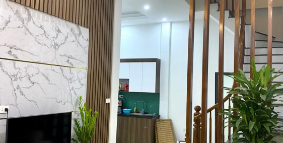 SIÊU PHẨM NGUYỄN CHÍ THANH Ô TÔ 7 CHỖ ĐỖ CỬA - 2 MẶT NGÕ - ĐẲNG CẤP 5 SAO 5,6 TỶ