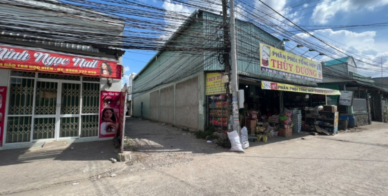 Chủ ngợt cần ra hàng gấp 2kiot+8p đang cho thuê full giá chỉ 3 tỷ 3 dt 230m2