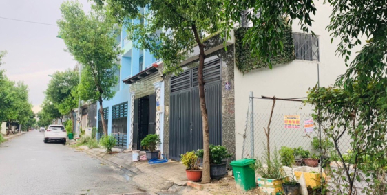 Sở hữu ngay lô đất mặt tiền đường Trịnh Đình Trọng, Tân Phú. Giá chỉ 2.8 tỷ 70m2