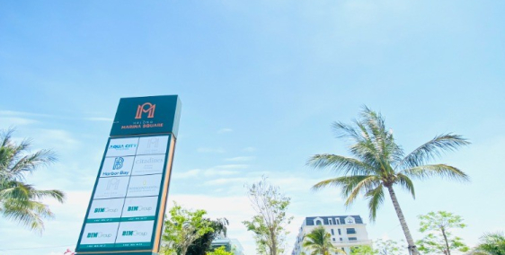 Bán căn góc  B2804  1PN nội thất 5 sao  view biển  À Lacarte Hạ Long  . Giá chỉ