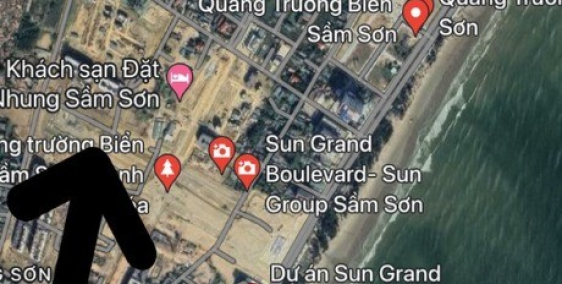 Bán khách sạn 10 tầng, đường rộng 120m tại Quảng trường Biển Sầm Sơn