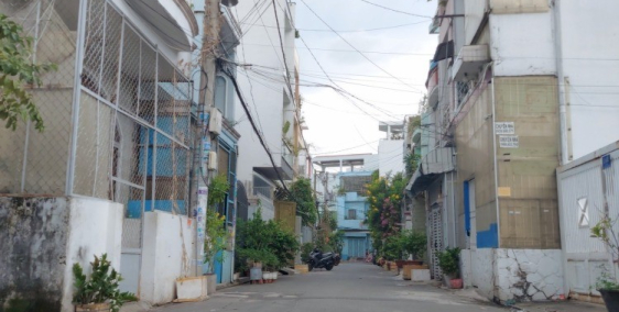 Bán nhà Lê Văn Phan, Quận Tân Phú / 70m2(4x18) A4 / Hẻm 6m thông