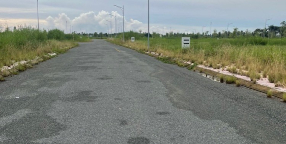 Bán gấp cặp nền Đối diện 2 trường học quốc tế