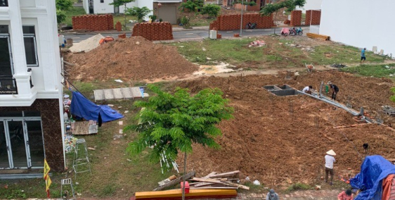 950tr/căn 1 trệt 2 lầu ngay mặt tiền đường DT 742, Cạnh cổng KCN Vsip2 TÂN UYÊN