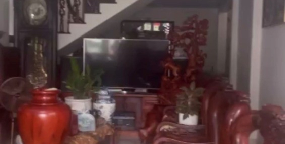 Đi định cư nên bán gấp nhà mặt tiền chợ Bình Thành  Liên hệ: 0708.456.626