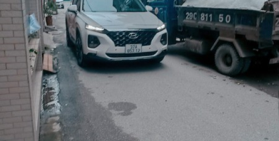 Bán nhà ngõ Ô tô tại Láng Hạ 116m2 mặt tiền 5m giá chỉ 20.5 tỷ Lh 0386380199