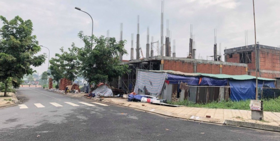 Chính chủ cần thanh lý gấp lô đất mặt tiền Hoàng Hữu Nam Q9 ,  DT 100m2 ,