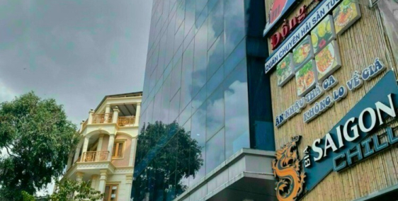 Bán nhà MT Nguyễn Chí Thanh,Q.10.Siêu vị trí, siêu diện tích tích,siêu rẻ. 9x32m