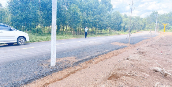 Đất gân Khu Công Nghiệp Becamex  Đồng Phú sổ Sẵn fo