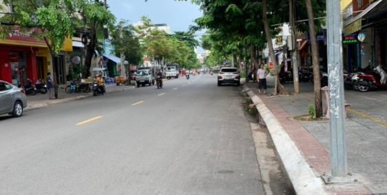 Chủ cần bán nhà để đi nước ngoài , 2 căn nhà 2 mặt tiền đường Xô Viết Nghệ Tĩnh