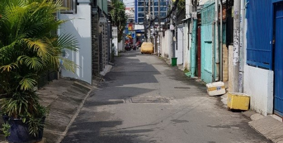 Gia đình định cư Mỹ cần bán nhà hẻm 202/ Phạm Văn Hai, P.5, Q.Tân Bình