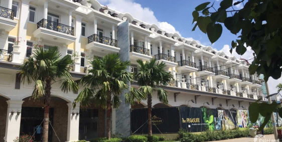 Nhà phố liền kề đường Thống Nhất 32m, kế bên TTTM 7 tầng, làng ĐH, ga Metro.