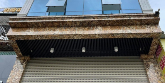 CÂN BÁN TÒA NHÀ VĂN PHÒNG NỔI NHẤT KHUẤT DUY TIẾN - XÂY MỚI 8 TẦNG + 1 TẦNG HẦM.