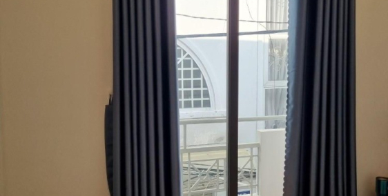 BÁN NHÀ CỦ CẤP 4 , 2 TẦNG 70M2 GIÁ RẺ NGAY HÀNG XANH QUẬN BÌNH THẠNH