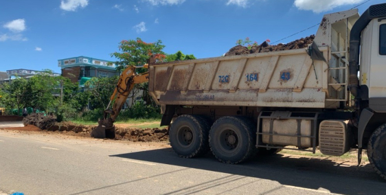 Đất Hồ Tràm,Mặt Tiền Đường 328, Cách Biển 3 Km, giá 950tr/mét ngang.