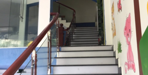 Cho thuê mặt bằng 400m làm văn phòng , Đống Đa , Vĩnh Yên Lh 0855823833