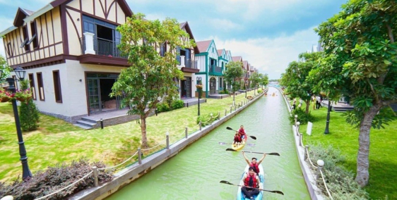 Biệt Thự 200m2-Giá 40TR/m2.Thanh Toán 5% Đến Khi Nhận Nhà.Chiết Khấu Lên Đến 15%