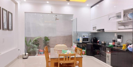 SIÊU HÓT ! PHỐ LÁNG HẠ CHỈ 4.8 TỶ 47M 6 TẦNG MT 5M NHÀ ĐẸP Ở NGAY – TIN THẬT