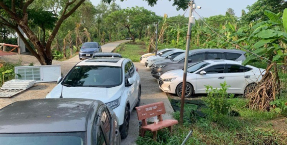 Đất nền cặp rạch Ông Tiêm, Cách đường Trương Vĩnh Nguyên 400m, mặt sông,ô tô đi