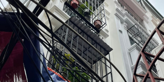 BÁN NHÀ THANH XUÂN 35M*5T, MT 3,7M, 3.1 TỶ