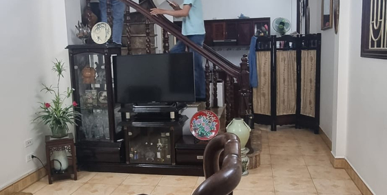 Nhà ngõ đường Trường Chinh, lô góc 2 mặt thoáng, 45 m2, 4 tầng, 5.3 tỷ.