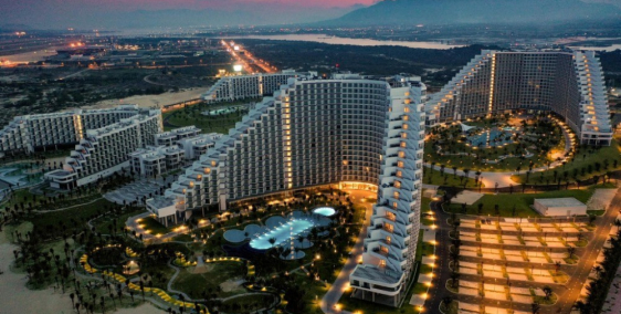 Bên em đang có quỹ 15 căn tầng cao view trọn biển Bãi Dài Nha Trang