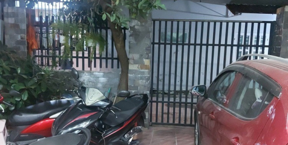 Bán gấp nhà Tô Hiệu 110m2, giấy tờ đầy đủ, thiết kế 2 tầng đẹp, kiệt ô tô