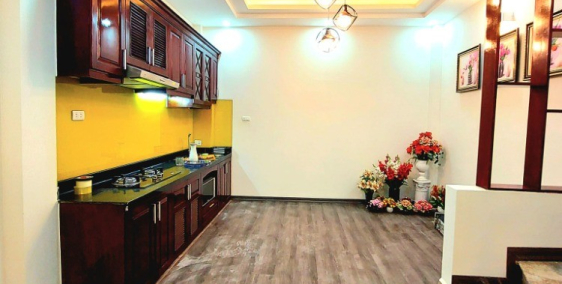 Bán Nhà Đống Đa Nhỉnh 4 Tỉ, Gần Ô Tô, Lõi Đống Đa, Gần Vườn Hoa