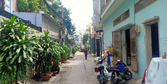 Bán nhà Thoại Ngọc Hầu,Q.Tân Phú, 3 tầng, 97m2 5.8*17, hẻm xe tải. 9,6 tỷ