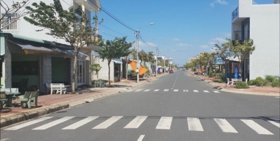 Bán đất nền siêu đẹp ngay MT Lê Cơ, An Lạc, Bình Tân. DT 85m2, giá 2.6 tỷ, SHR