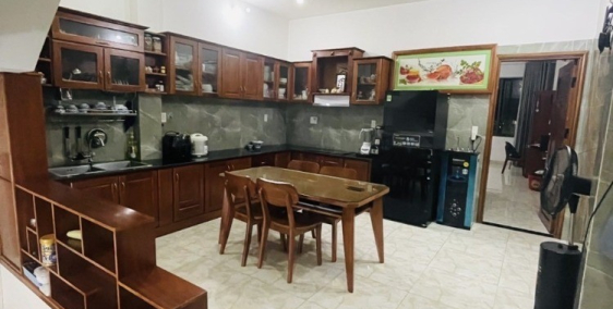 Bán nhà mới Mặt Tiền Phạm Cự Lượng, quận Sơn Trà, MT 5m, Dòng tiền Khủng 61m 9tỷ