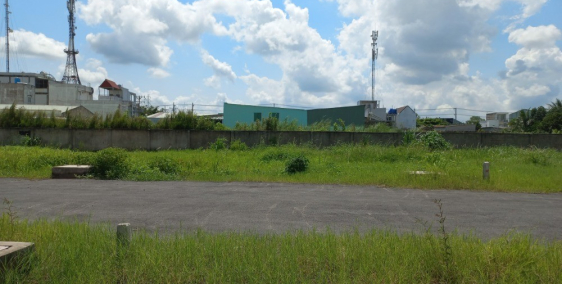 bán nhanh nền đất 110m2 TC 1ty268, sổ riêng, Nguyễn Hữu Trí- Bến Lức