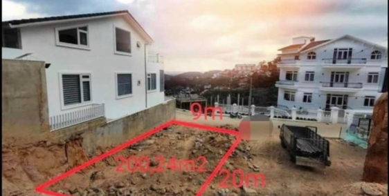 Bán nhanh lô đất xây biệt thự, khách sạn Hoàng Hoa Thám, Đà Lạt