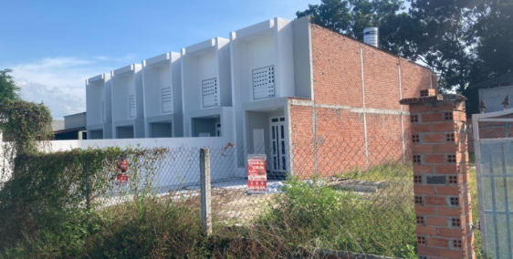 Bán đất kế chợ Long Hải 62m2 full thổ cư chỉ 340tr