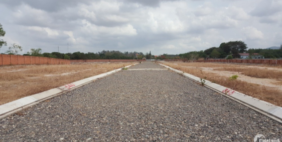 Kinh Doanh Thua Lỗ Bán Tháo Đất Thị Xã Phú Mỹ, View Suối Giá Chỉ 2.3tr/m2