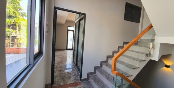 (Quận 12)bán gấp nhà mới đẹp 2mặt thoáng Nguyễn Văn Qúa 76m2 4tầng 5.8tỷ.