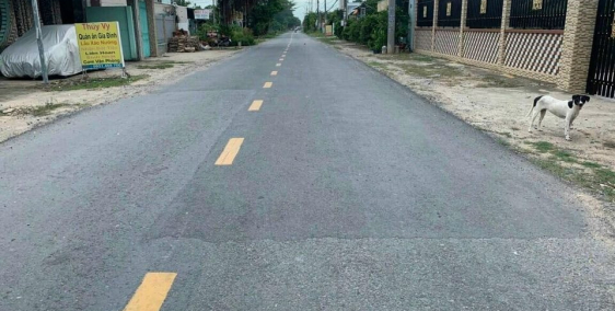 Nhượng lô khách ngộp ngã 3 trung tâm Tân Biên đối diện trường c3 dân đông 333tr