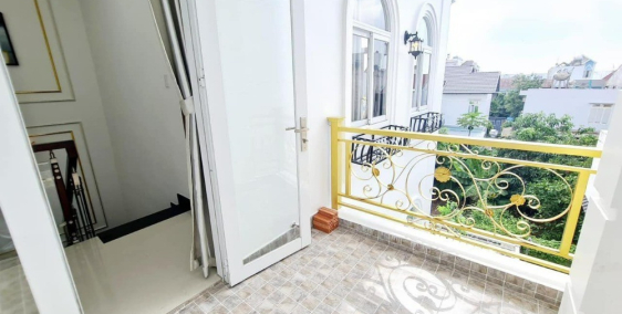 Bán nhà HẺM XE HƠI – ngay trung tâm Quận 7 – 87m2 chỉ 90tr/m2