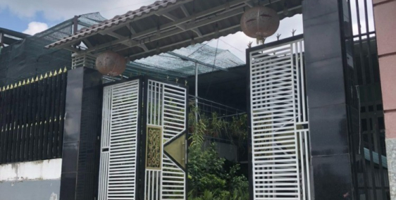 Bán Gấp Nhà Lộc Nga 201M2 (8X22M Nở Hậu 10M) 100M2 Tc Giá 1,7 Tỷ SHR