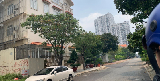 Bán nhà phố 1T 3L KDC Him Lam 6A, Bình Hưng,Bình Chánh, DT 100m2.Giá 5.6 tỷ