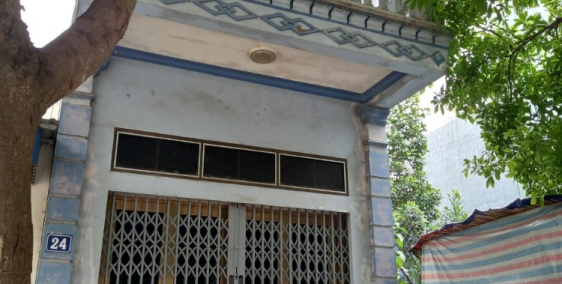 Đất 2 mặt tiền 103.3m2 ngay ngã 4 có sẵn nhà cấp 4