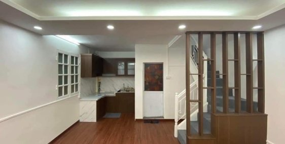 Bán nhà Phố Vọng 36m2 giá 3,6 tỷ. Nhà đẹp, lô góc thoáng, gần phố.