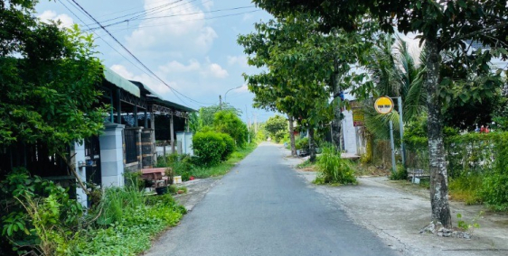 Bác 2 gửi bán lô đất thổ cư xã phạm văn cội 240m2 giá 2ty5 sổ hồng riêng