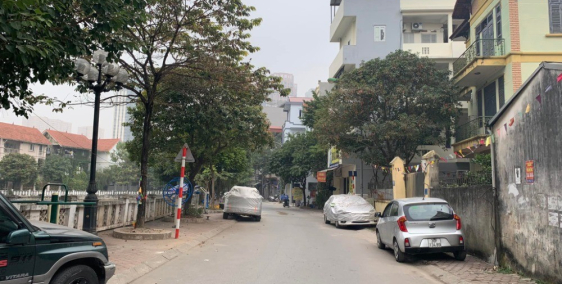 Bán Nhà Trong Làng Việt Kiều Châu Âu, Mỗ Lao, 42m x 4T, giá 4.2 tỷ