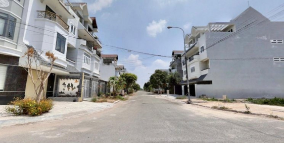 Bán đất đẹp MT Lê Văn Việt, Tăng Nhơn Phú A, Q9, sổ hồng, 6x20m, giá 2.5 tỷ, TC