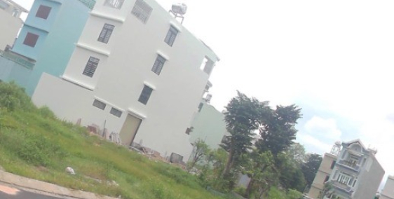 Cần bán đất đường Dương Thị Giang, Quận12 100m2 /2,4 tỷ, CSHT hoàn thiện,sổ riêg